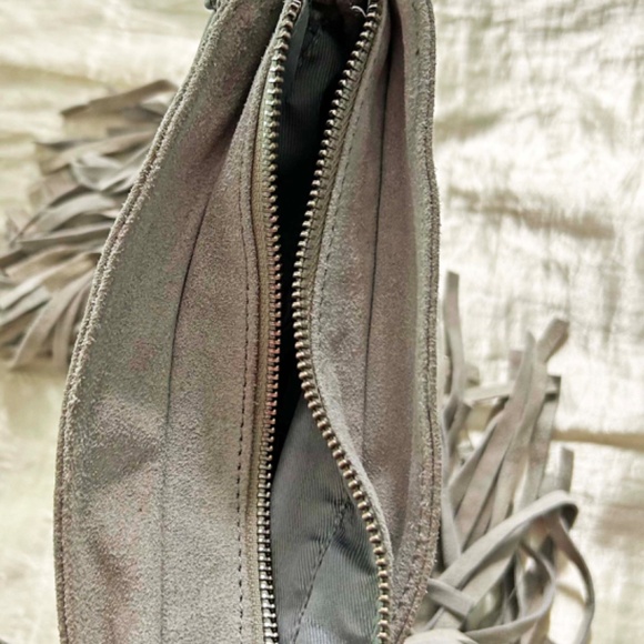 SHOULDER BAG, ASOS SUEDE LEATHER, LT GREY, COLOURED SUEDE LACE ACCENTS, STRAP - Picture 12 of 12